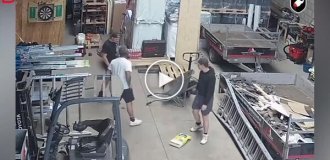 Новый стажер и первый розыгрыш