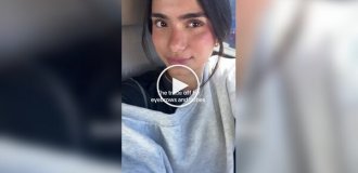 Девушка показала свою особенность