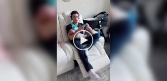 Отцы, которые успевают играть в игры, и следить за детьми