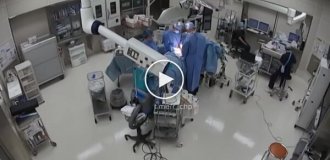 Earthquake strikes during surgery in Japan