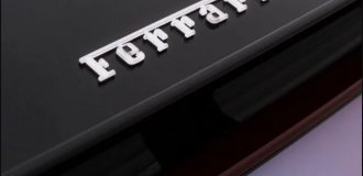 Спорткар-хамелеон от Ferrari (3 фото + видео)