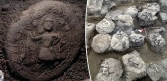 В Турции найден 1200-летний хлеб с изображением Христа (6 фото)