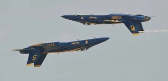 Шоу пилотажной группы Blue Angels (13 фото)