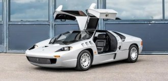 Isdera sports car from the designer of Porsche and Mercedes will go under the hammer (30 photos)