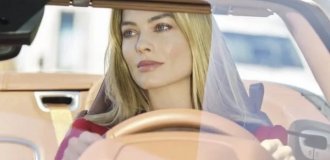 The magnificent Margot Robbie became the face of Chanel No. 5 fragrance (9 photos + video)