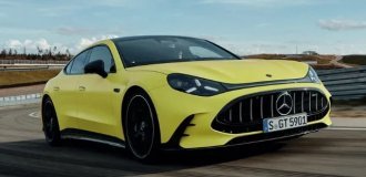 Mercedes-AMG представил электрический суперкар мощностью почти 1200 лошадиных сил (9 фото)