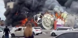 A powerful fire destroyed a casino in Mexico