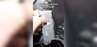 Everything is easy and simple to change the radiator in a car