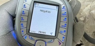 Забытые футуристы: самые необычные мобильники из 2000-х, которые опередили время (13 фото)