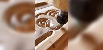 Залипательная работа по дереву