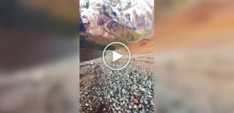 Епічний спуск покришки з гори