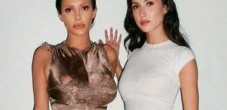 Младшая сестра Бьянки Цензори Анджелина пошла по стопам старшей и начала раздеваться (5 фото + видео)