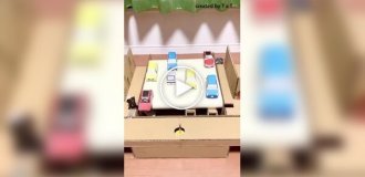 Картонный аналог игры «Crossy Road»