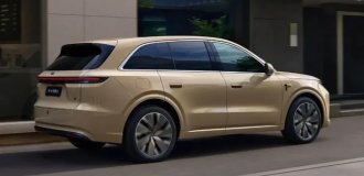 Lixiang showed off the updated interior of its most affordable hybrid crossover (3 photos)