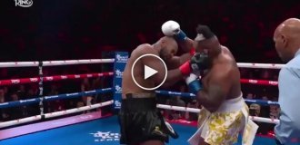 An American boxer lost his wig during a fight