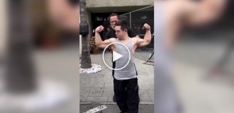 Арнольд Шварценеггер и парень с синдромом Дауна