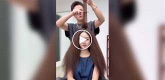 Мастерство стилиста, который создает необычные и максимально странные прически