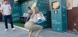 В Румынии пассажиры автобуса смогут платить за проезд приседаниями