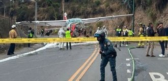 Самолёт выкатился за пределы взлётно-посадочной полосы и упал на дорогу (1 фото + 2 видео)