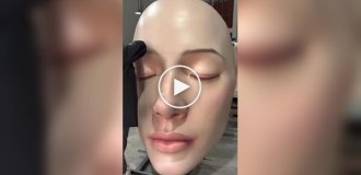 Реалистичные фигуры из воска и силикона