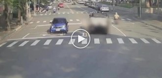 Серийное падение с мотоцикла