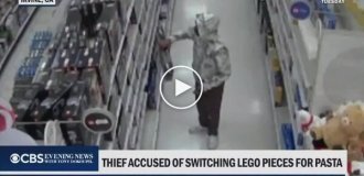 Американец покупал наборы LEGO, заполнял коробки макаронами и возвращал обратно