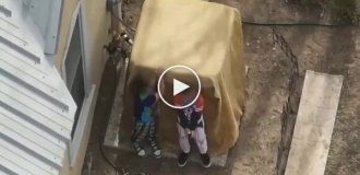 Полицейские обезвредили детей с заряженным пистолетом