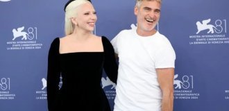 Lady Gaga and Joaquin Phoenix came to Venice to present the second "Joker" (7 photos)