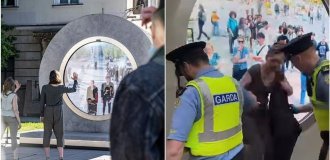 New York and Dublin were connected through a “portal” - and people have already managed to ruin everything (8 photos + 1 video)