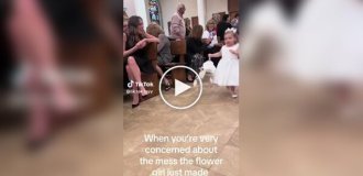 Children carried rings and flowers to the newlyweds at the wedding, but something went wrong