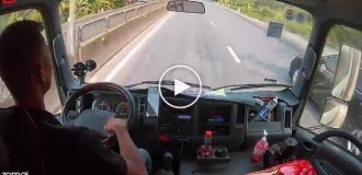 Вьетнамский водитель спас ребенка на оживленной трассе