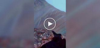 На Радужной горе в Перу заметили редкое явление — Броккенский призрак