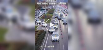 Як в Китаї перебудовуються в час пік без пробок і нервів