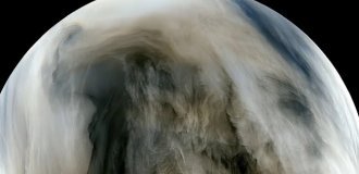 Венера, какой вы ее еще не видели: ночная сторона в инфракрасном диапазоне (2 фото)