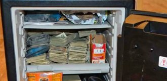 He even kept cash in the refrigerator: an official appropriated $16.7 million (3 photos)