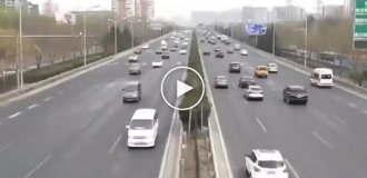 В Китае уложили 8 тысяч тонн асфальта за одну ночь