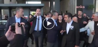 Тричі судимий чоловік напав на турецького політика