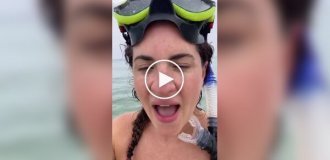 Девушка потеряла обручальное кольцо в океане