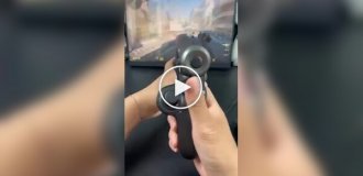 Unusual gamepad for shooters