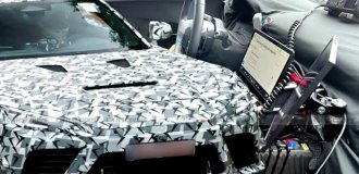 Новый суперкар Lexus открывает перед нами самый детальный обзор интерьера (3 фото)