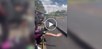 Пит-стоп на гонке радиоуправляемых моделей