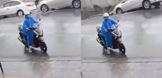 У центрі Дананга раптово утворився провал ґрунту, що поглинув два автомобілі (3 фото + 1 відео)