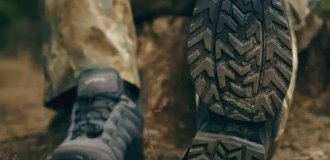 Как сохранить ноги сухими и в комфорте во время продолжительной прогулки под дождем или по мокрой траве