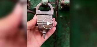 Старинный замок с секретом