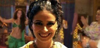 Jade from the series “Clone” posed naked: what Giovanna Antonelli looks like (6 photos)