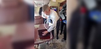 Эрдоган подарил лидерам НАТО именные револьверы