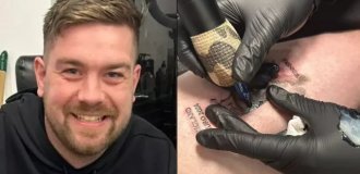 The English fan was in a hurry with the tattoo, but will not remove it (3 photos)