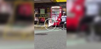 В Японии придумали соревнования на офисных креслах