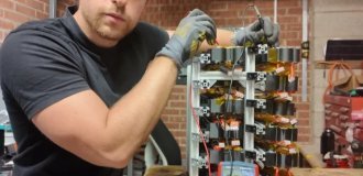 Американец нашел применение использованным электронным сигаретам (4 фото)