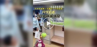 Китайский студент показал, как обустроил свое спальное место в общежитии